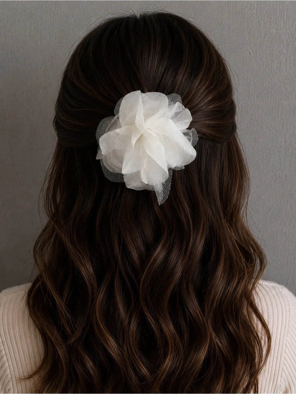 Elegant White Floral Mesh Hair Clip - Women Accessories